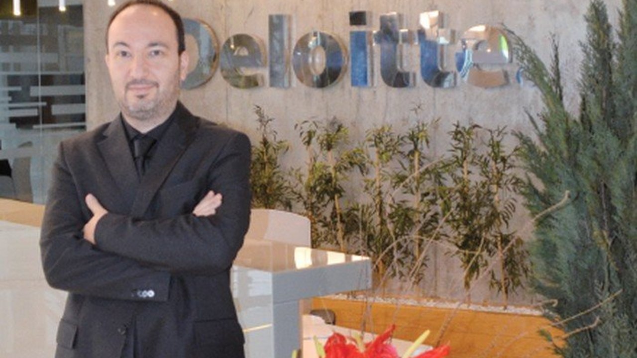 Futbol kulüplerinde günahın yarısı yönetimin yarısı da taraftarın