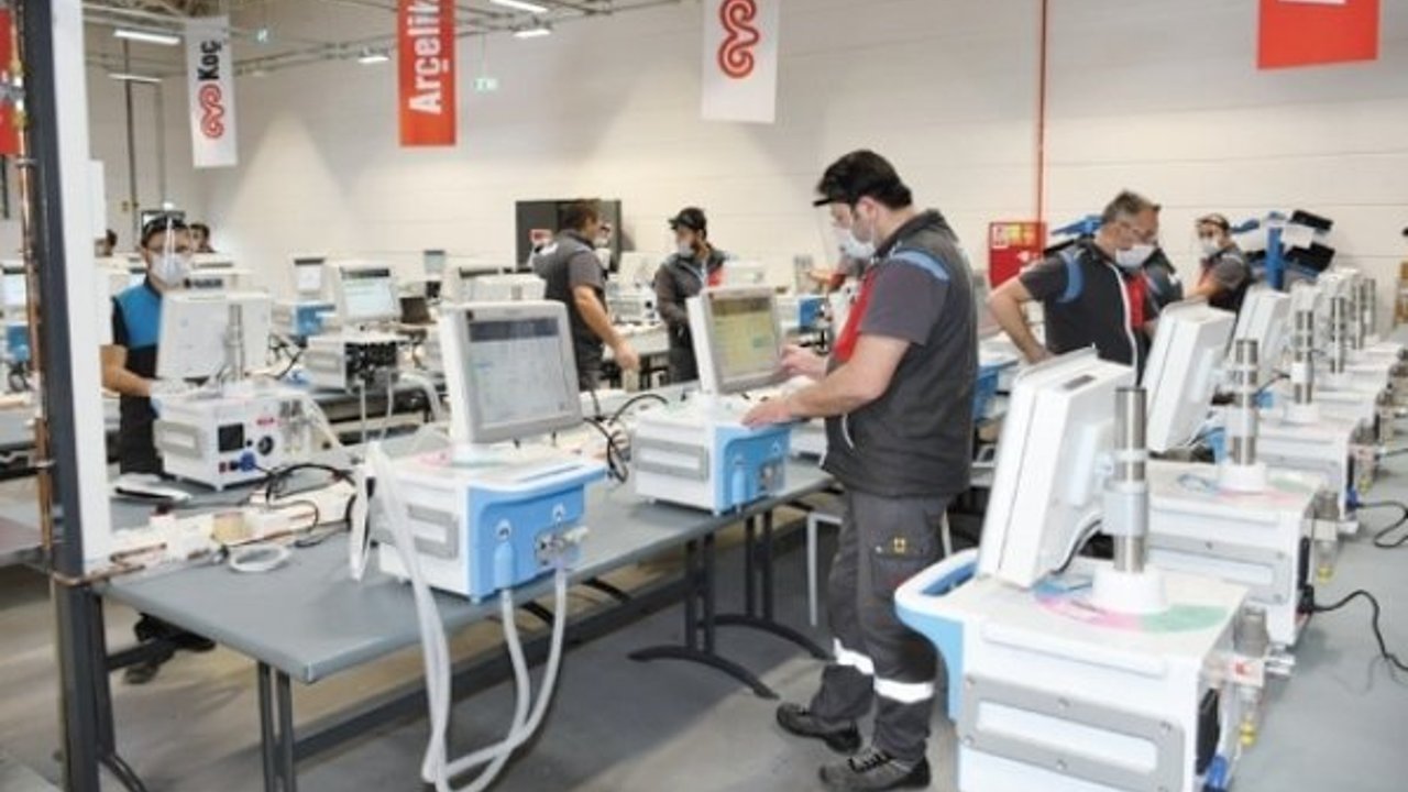Arçelik 100 yoğun bakım solunum cihazını teslim etti
