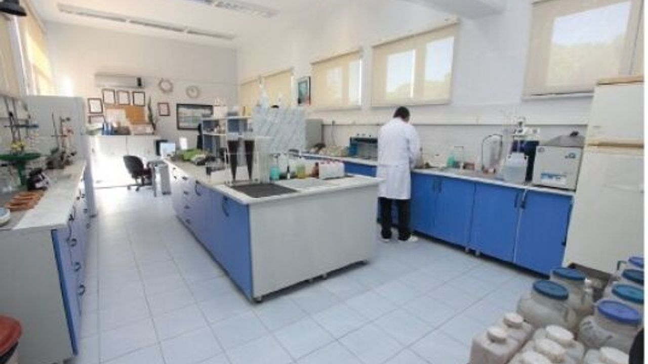 ÇOSB Çevre Tesisleri Laboratuvarı uluslararası standartlarda hizmet veriyor