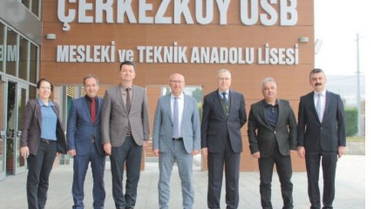 Lüleburgaz Kaymakamı Salih Yüce’den ÇOSB’ye ziyaret