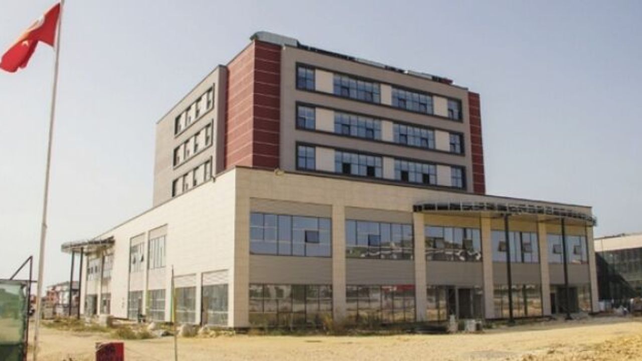 ÇOSB Kapaklı Devlet Hastanesi inşaatında sona gelindi