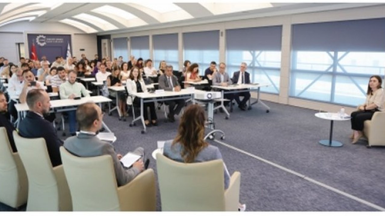 Sanayinin Yeşil Geleceği ve Döngüsel Ekonomi Çerkezköy OSB'de Masaya Yatırıldı
