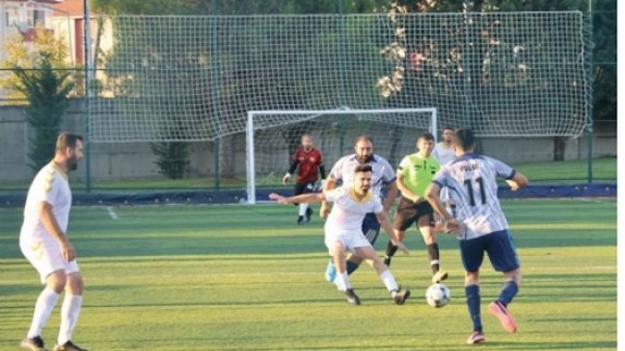 ÇOSB Futbol ve Tenis Turnuvası başladı